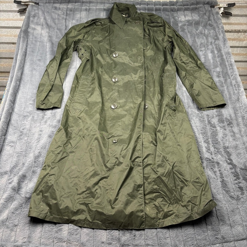 Vintage US Military Raincoat Nylon Rubber Coated Green M-2 40 Long 1967 Trench